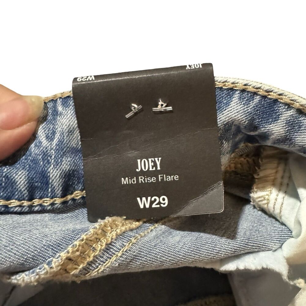 NWT True Religion Womens Joey Mid Rise SN Flap Flare Jean Size 29 Two Tone - Picture 16 of 16
